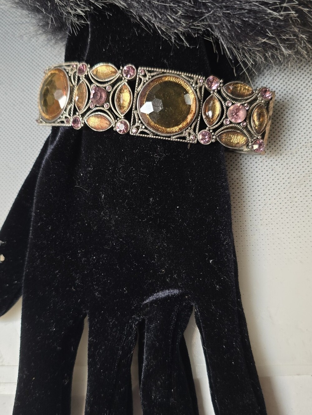 Vintage-Inspired Gold Amber an Pink Gem High Fashion Filigree Link Cuff Bracelet